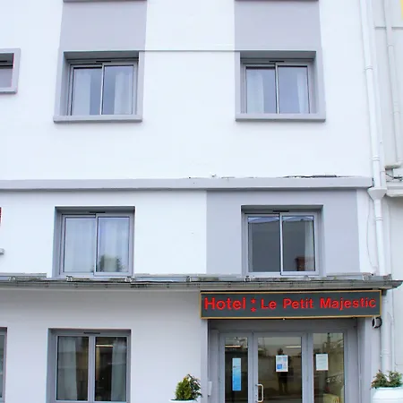 Le Petit Majestic لورد